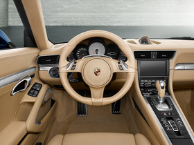 Porsche 911 Carrera 4 - İç Tasarım